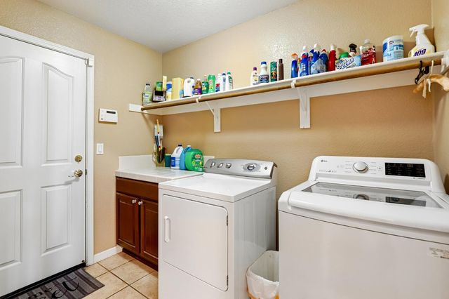 2489 W Burberry Way, Sacramento, CA 95835