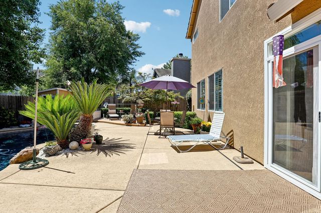 2489 W Burberry Way, Sacramento, CA 95835