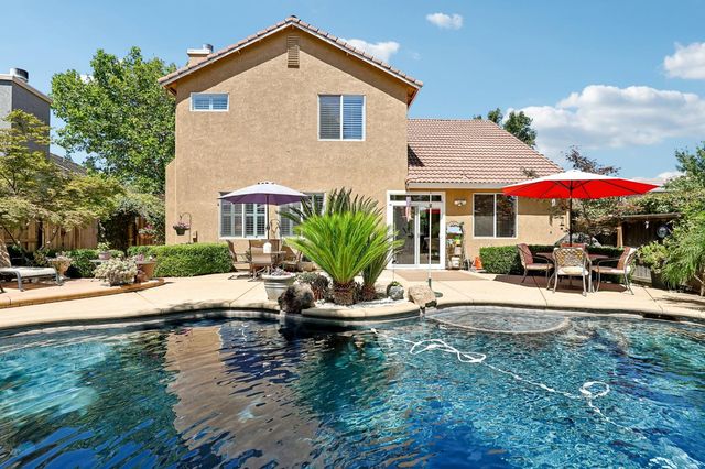 2489 W Burberry Way, Sacramento, CA 95835