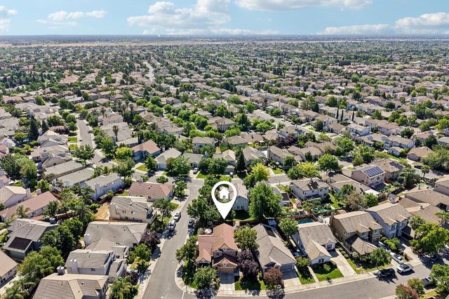 2489 W Burberry Way, Sacramento, CA 95835