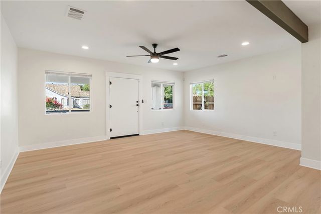 201 Lincoln Street, Bakersfield, CA 93305