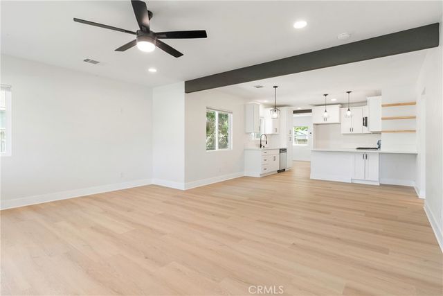 201 Lincoln Street, Bakersfield, CA 93305