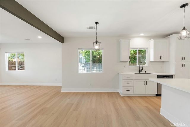 201 Lincoln Street, Bakersfield, CA 93305