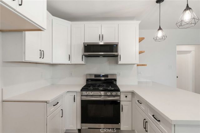 201 Lincoln Street, Bakersfield, CA 93305