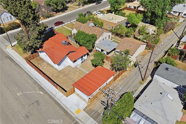 201 Lincoln Street, Bakersfield, CA 93305