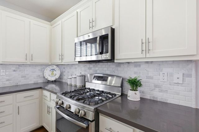 308 Harvest Lane, Scotts Valley, CA 95066