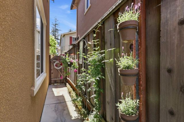 308 Harvest Lane, Scotts Valley, CA 95066