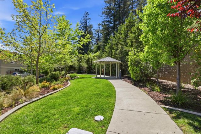 308 Harvest Lane, Scotts Valley, CA 95066