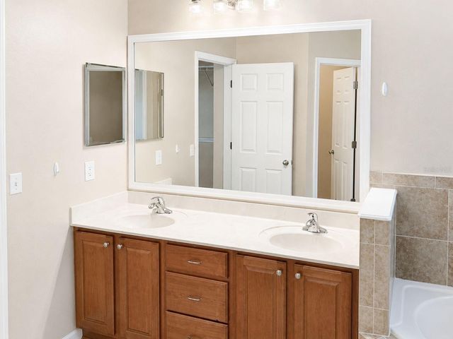 9964 NW 22ND ROAD, Gainesville, FL 32606