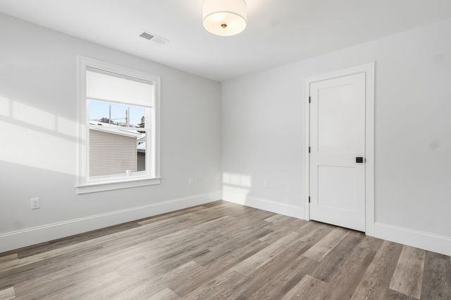 84 Blacksnake Road B, Seabrook, NH 03874