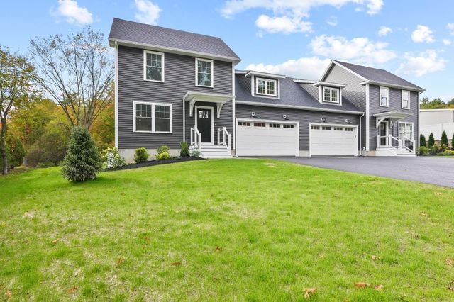 84 Blacksnake Road B, Seabrook, NH 03874