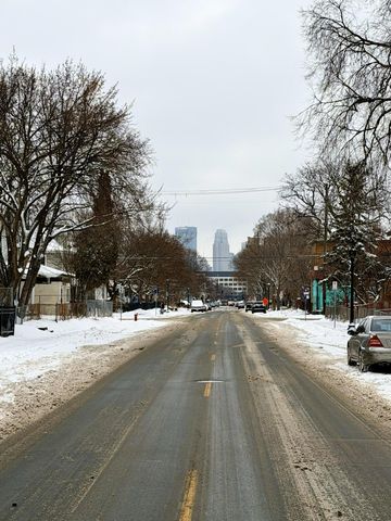 3225 4th Avenue S, Minneapolis, MN 55408