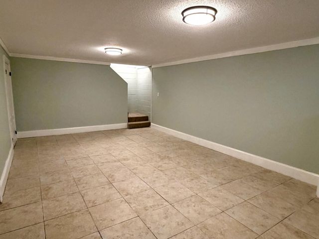 3225 4th Avenue S, Minneapolis, MN 55408