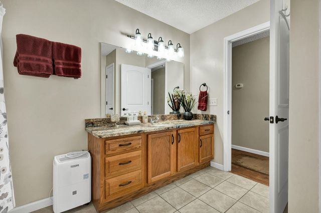 718 Dewind Drive, Pikeville, TN 37367
