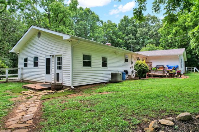 718 Dewind Drive, Pikeville, TN 37367