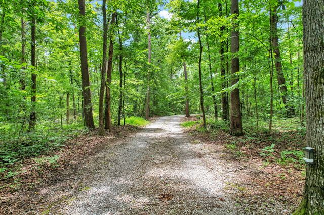 718 Dewind Drive, Pikeville, TN 37367
