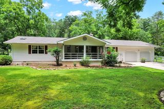 718 Dewind Drive, Pikeville, TN 37367