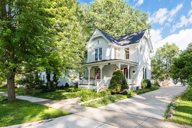 238 Harrison Street, Chelsea, MI 48118