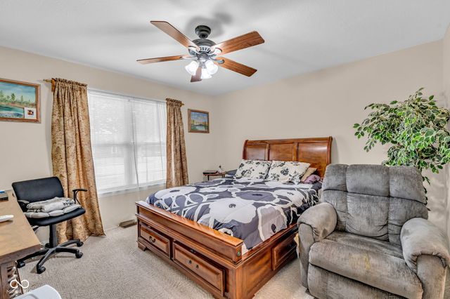 1171 Autumn Drive, Mooresville, IN 46158