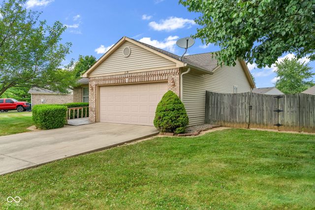 1171 Autumn Drive, Mooresville, IN 46158