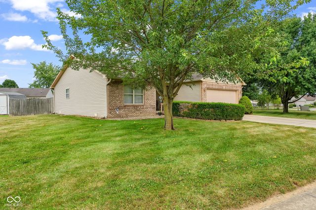 1171 Autumn Drive, Mooresville, IN 46158