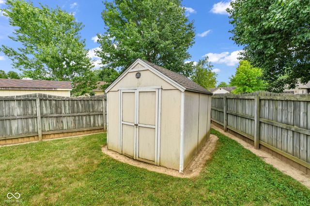 1171 Autumn Drive, Mooresville, IN 46158
