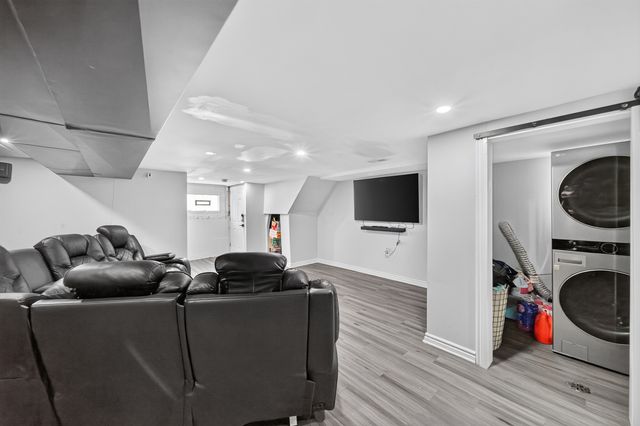 1734 N Karlov Avenue, Chicago, IL 60639