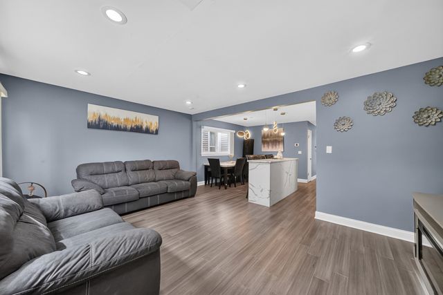 1734 N Karlov Avenue, Chicago, IL 60639