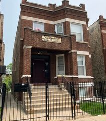641 N SPAULDING Avenue, Chicago, IL 60624