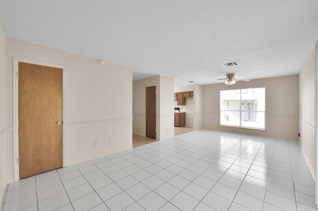 1603 Hazelwood Street Street B, Conroe, TX 77301