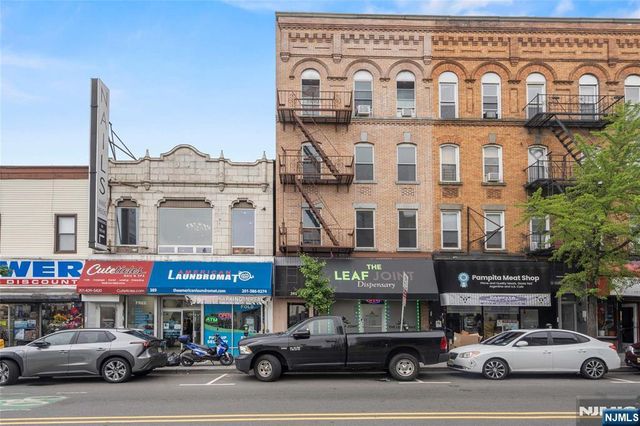 391 Central Avenue 5, Jersey City, NJ 07307