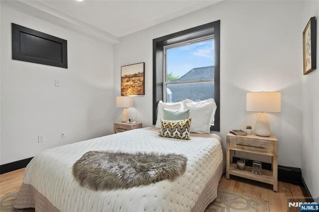 391 Central Avenue 5, Jersey City, NJ 07307