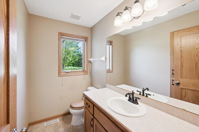 14310 183rd Avenue NW, Elk River, MN 55330