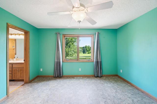 14310 183rd Avenue NW, Elk River, MN 55330