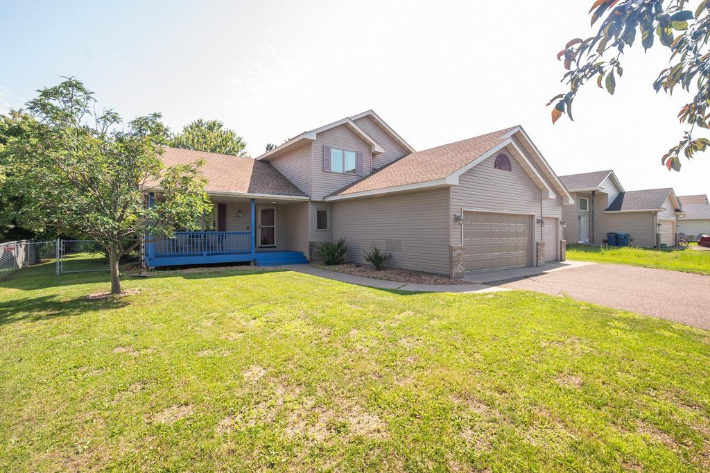 14310 183rd Avenue NW, Elk River, MN 55330