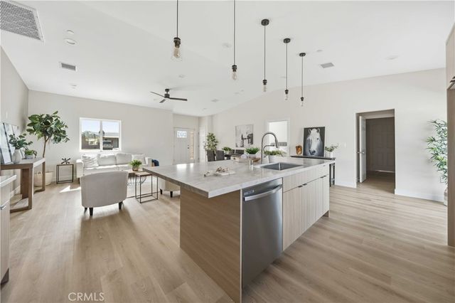 9855 E Avenue Q10, Littlerock, CA 93543