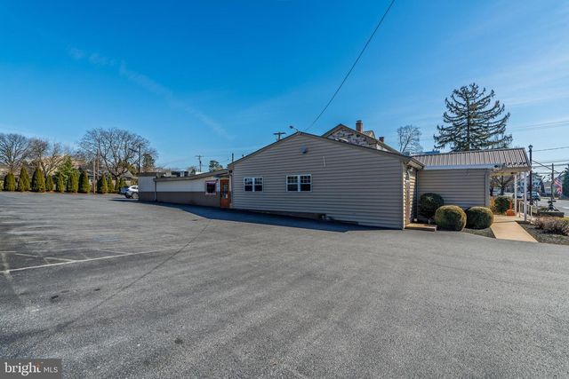 905 W MAIN ST, Mount Joy, PA 17552