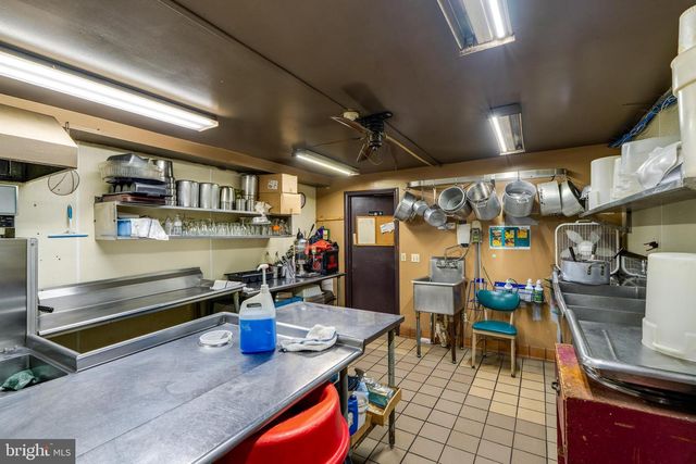 905 W MAIN ST, Mount Joy, PA 17552