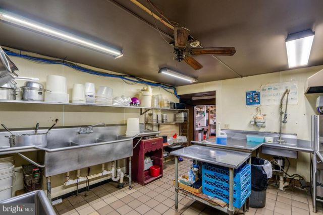 905 W MAIN ST, Mount Joy, PA 17552