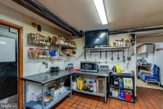 905 W MAIN ST, Mount Joy, PA 17552