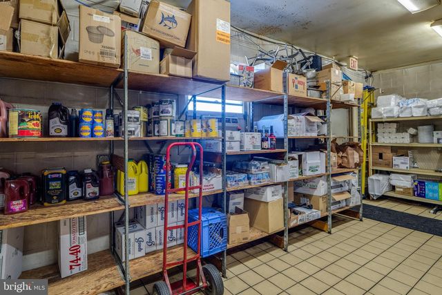 905 W MAIN ST, Mount Joy, PA 17552