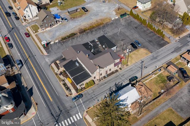 905 W MAIN ST, Mount Joy, PA 17552