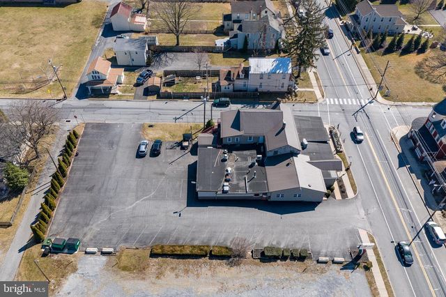 905 W MAIN ST, Mount Joy, PA 17552