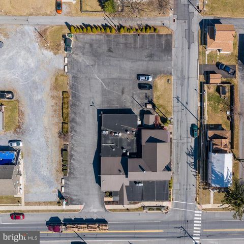 905 W MAIN ST, Mount Joy, PA 17552