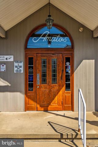 905 W MAIN ST, Mount Joy, PA 17552