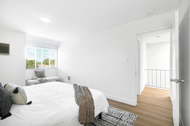 410 Auburn Way 42, San Jose, CA 95129