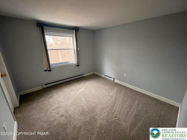 9 Pinoak Drive, Penn Forest Twp, PA 18229