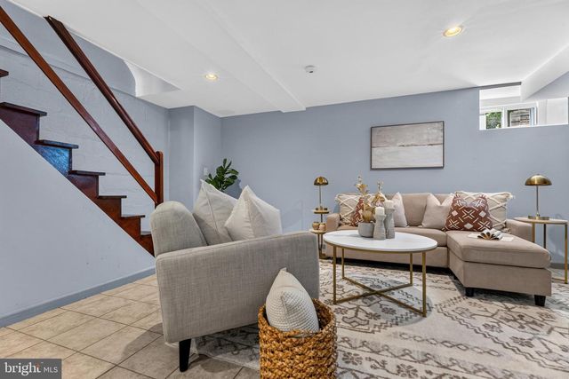 3906 YOLANDO RD, Baltimore, MD 21218