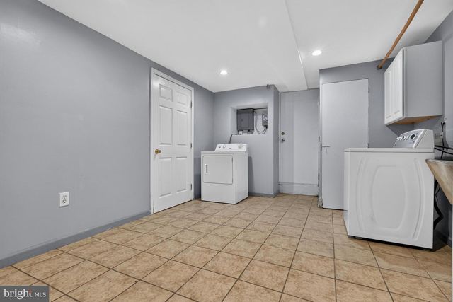 3906 YOLANDO RD, Baltimore, MD 21218