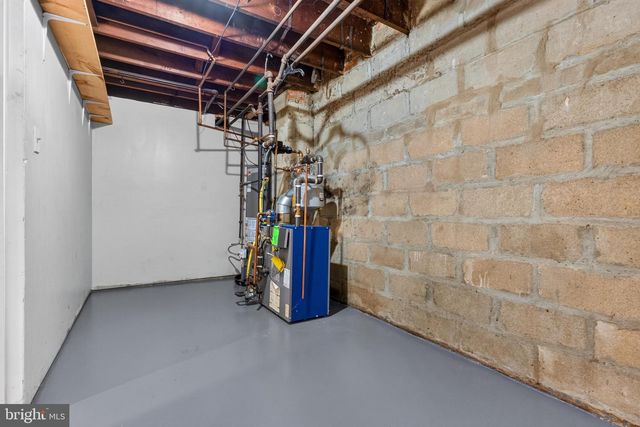 3906 YOLANDO RD, Baltimore, MD 21218